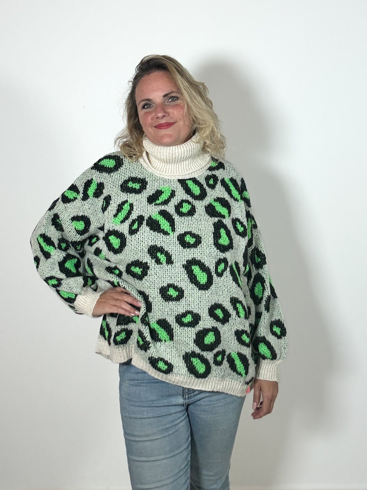 Leichter Rollkragenpullover LEO in oversize