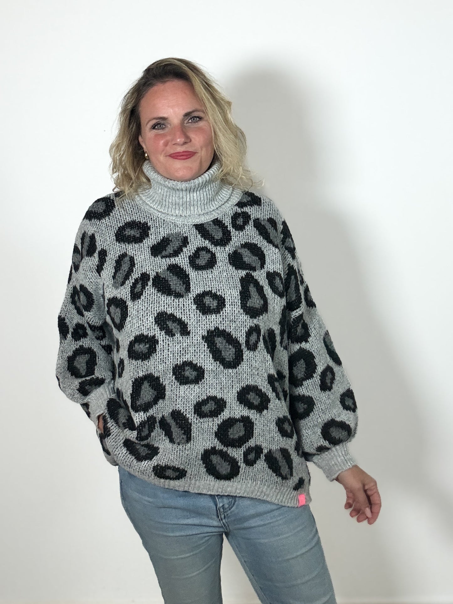 Leichter Rollkragenpullover LEO in oversize